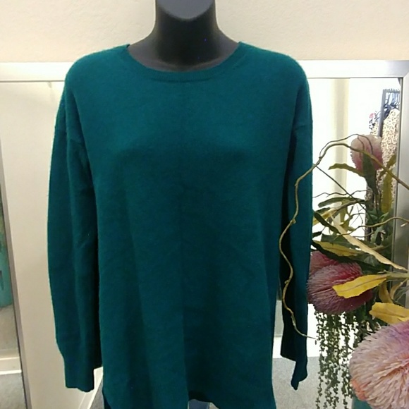 Aqua Sweaters - Aqua Brand Hunter Green Cashmere Sweater